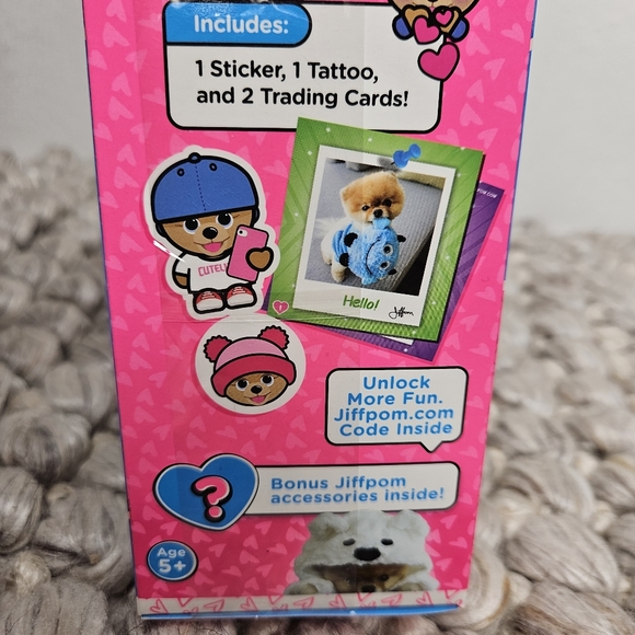 Jiffpom Toy Mini Figure Cutelife Pomeranian Dog Mystery Series One Collectible - Picture 6 of 6